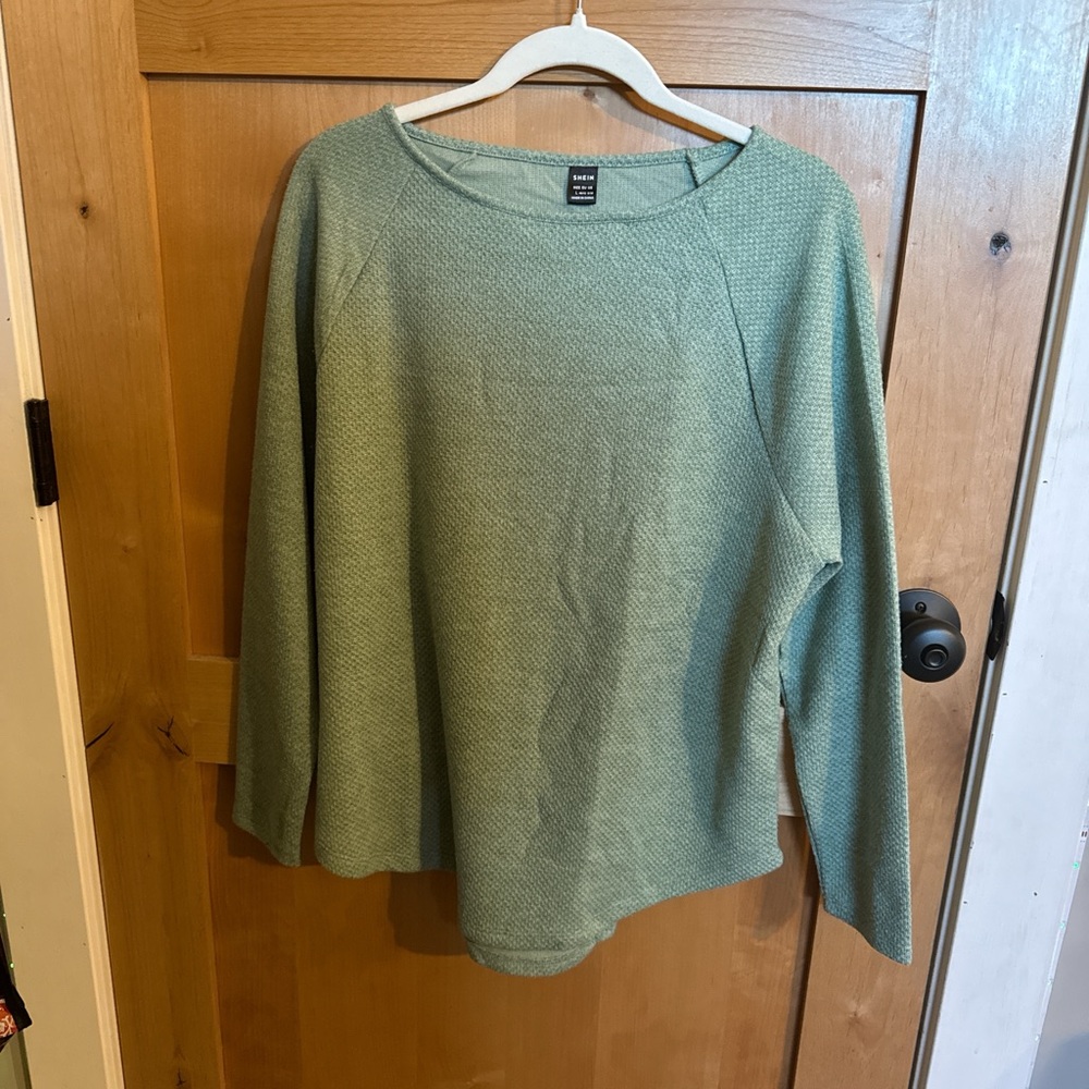 Women's Green Top